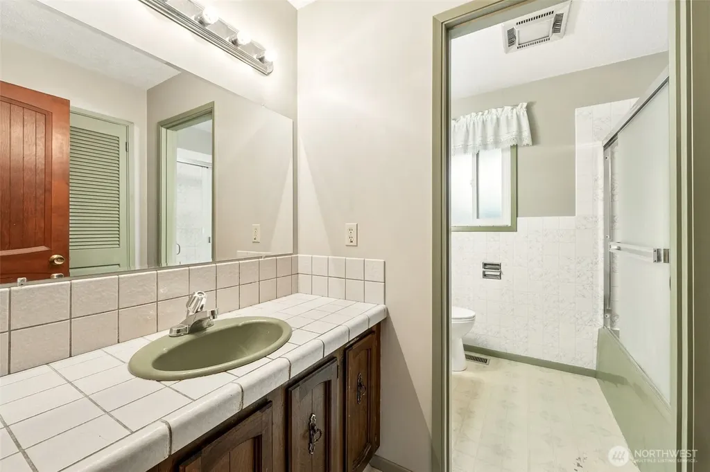 105 Lucke Place Elma WA 98541