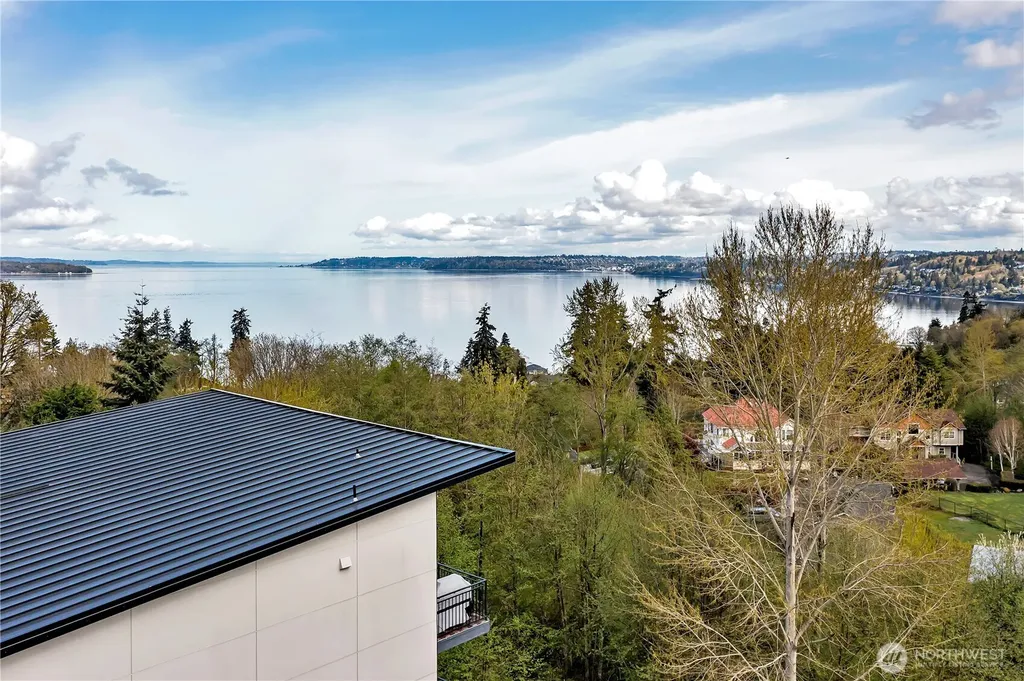0 SW 297th Street Federal Way WA 98023