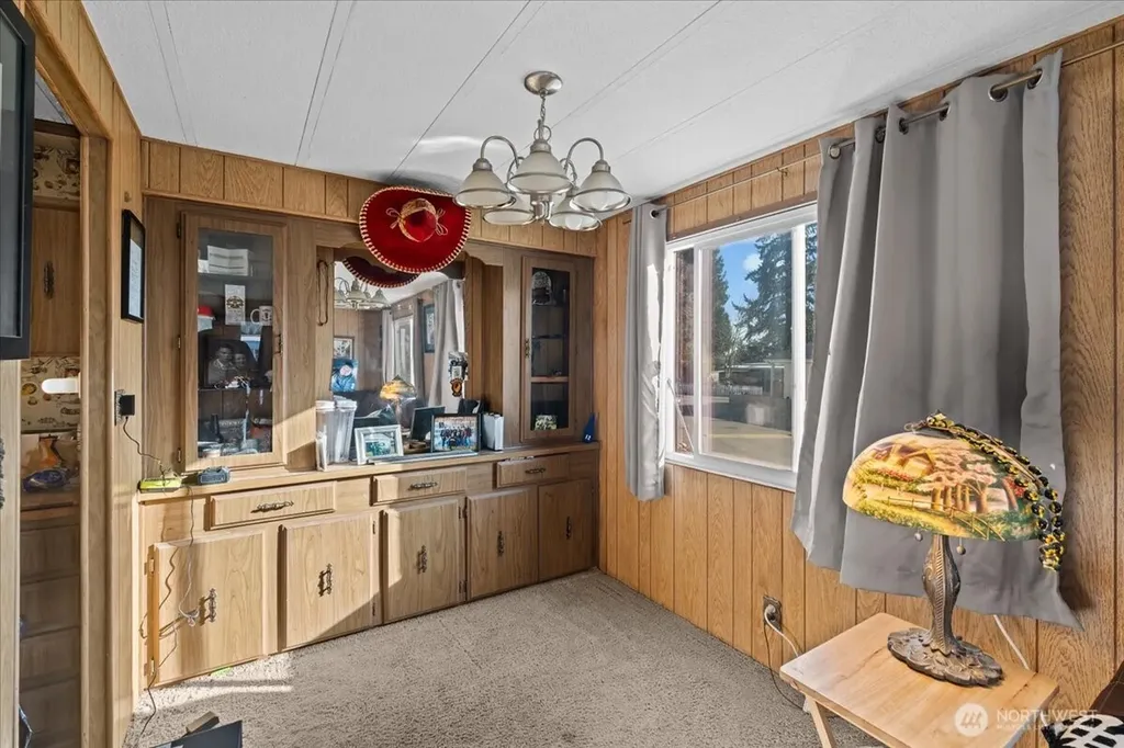 14322 Admiralty Way Lynnwood WA 98087