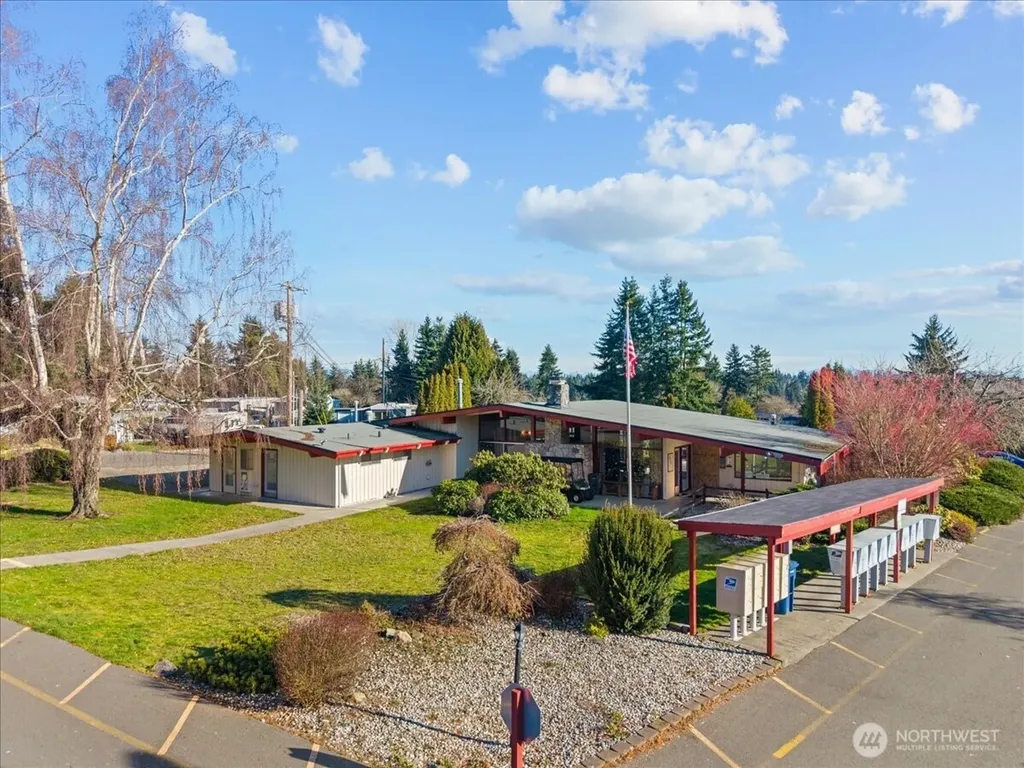 14322 Admiralty Way Lynnwood WA 98087