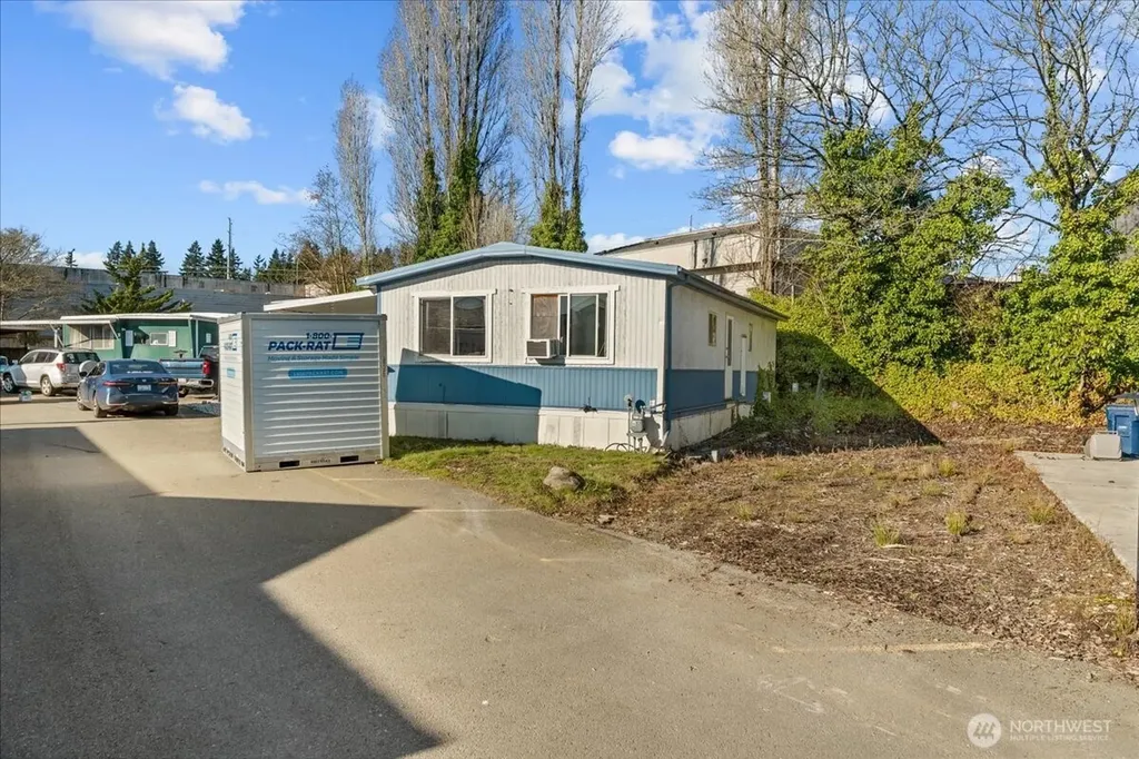 14322 Admiralty Way Lynnwood WA 98087