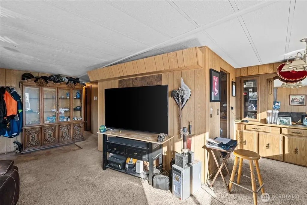 14322 Admiralty Way Lynnwood WA 98087