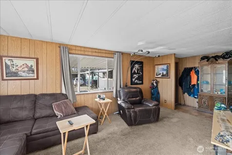 14322 Admiralty Way Lynnwood WA 98087