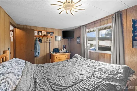 14322 Admiralty Way Lynnwood WA 98087