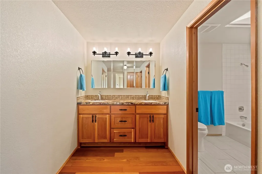 132 N 132nd Street Seattle WA 98133