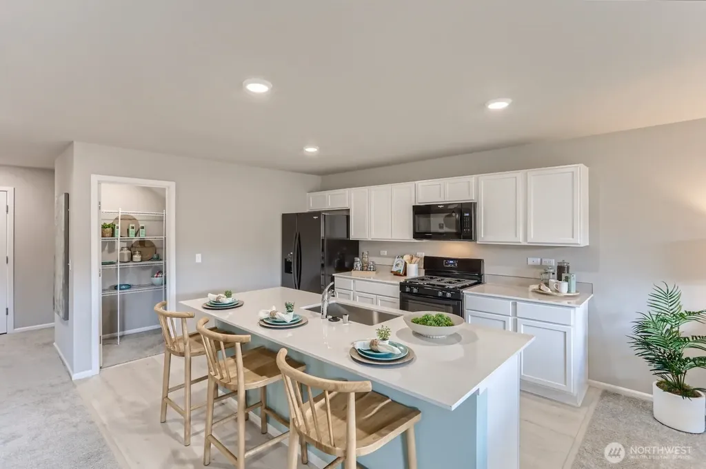 9822 Ferns Loop SE Yelm WA 98597