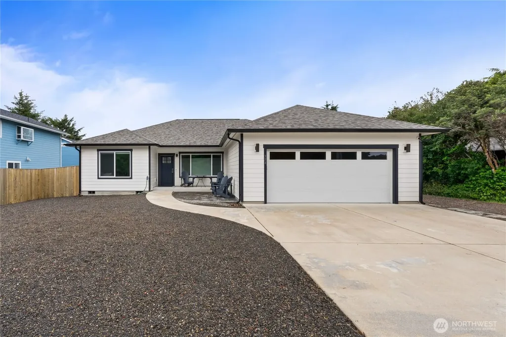 354 Sand Dune Avenue NW Ocean Shores WA 98569