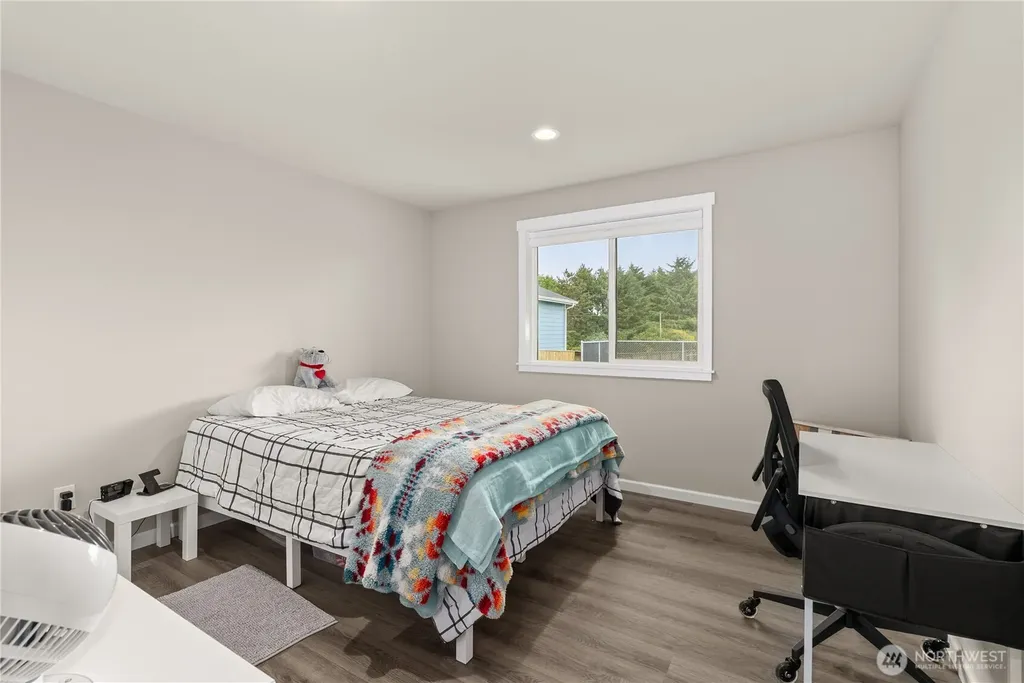 354 Sand Dune Avenue NW Ocean Shores WA 98569