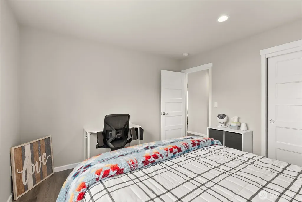 354 Sand Dune Avenue NW Ocean Shores WA 98569