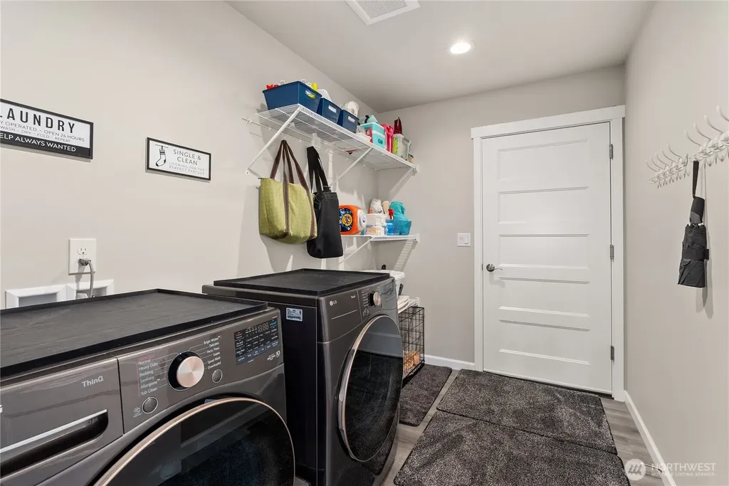 354 Sand Dune Avenue NW Ocean Shores WA 98569
