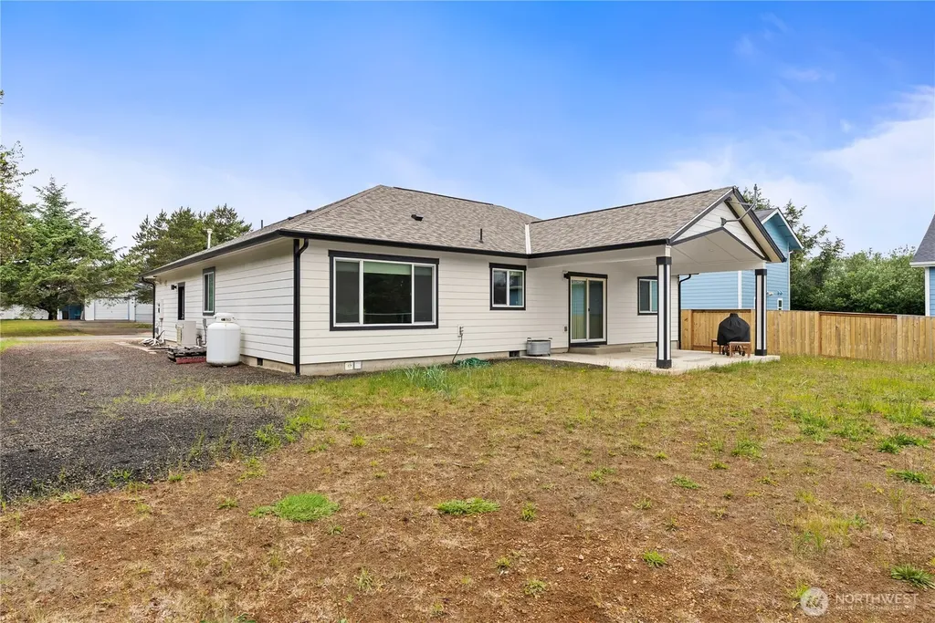 354 Sand Dune Avenue NW Ocean Shores WA 98569