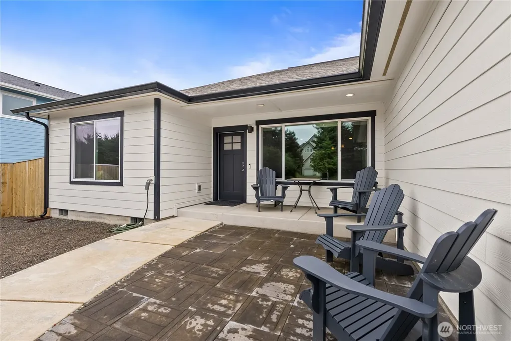 354 Sand Dune Avenue NW Ocean Shores WA 98569
