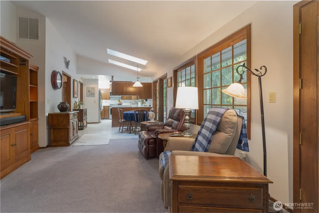 2102 Mark Street Olympia WA 98516