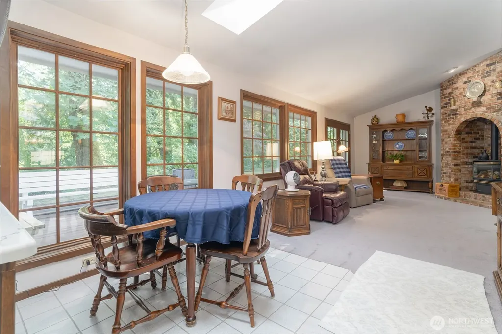 2102 Mark Street Olympia WA 98516