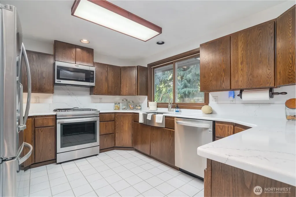 2102 Mark Street Olympia WA 98516