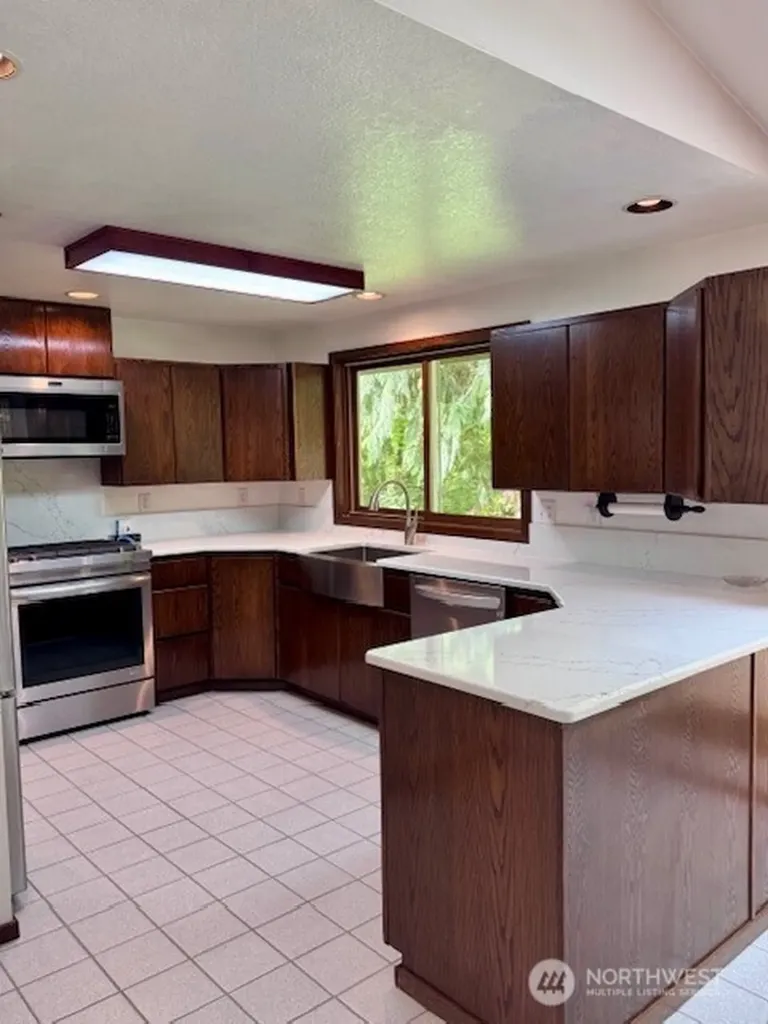 2102 Mark Street Olympia WA 98516
