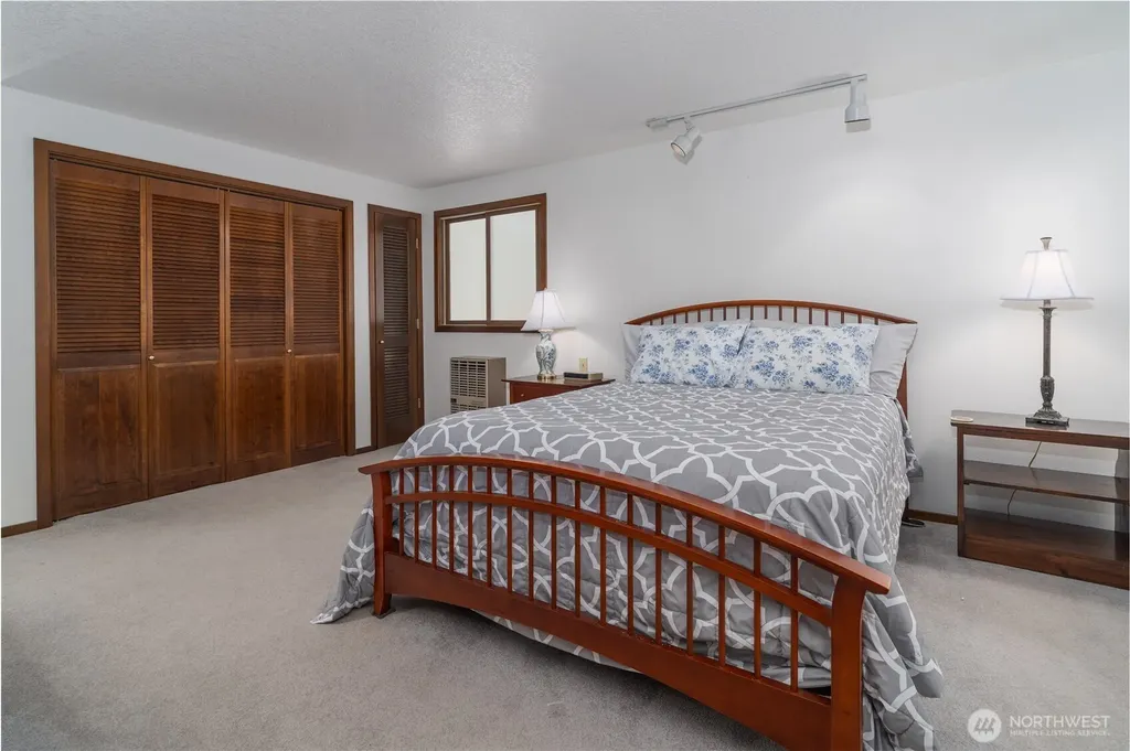 2102 Mark Street Olympia WA 98516