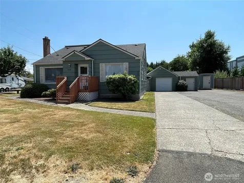2606 E Main Puyallup WA 98372