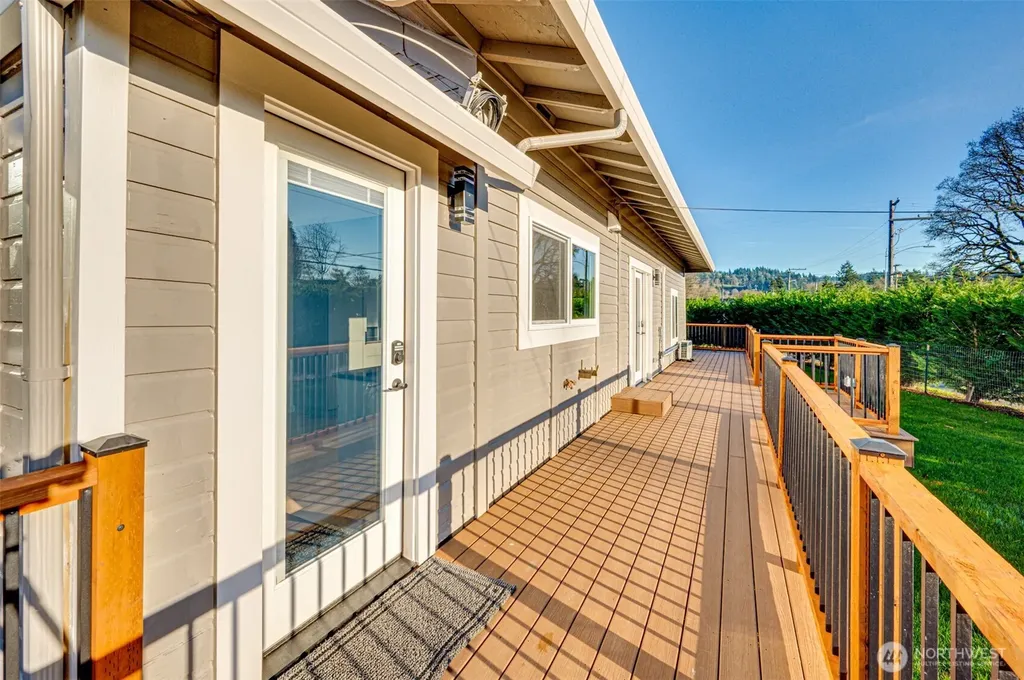 1107 Park Street Woodland WA 98674