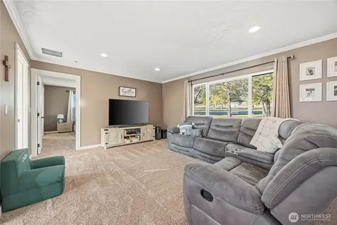 99 Golf Course Drive Pateros WA 98846