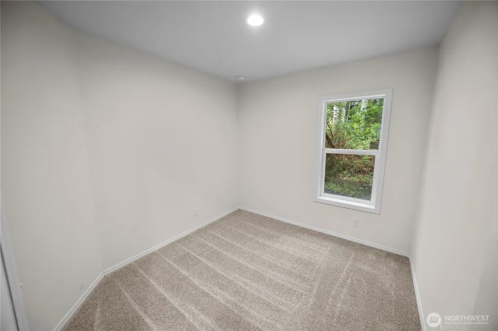 8315 175th Avenue SW Longbranch WA 98351