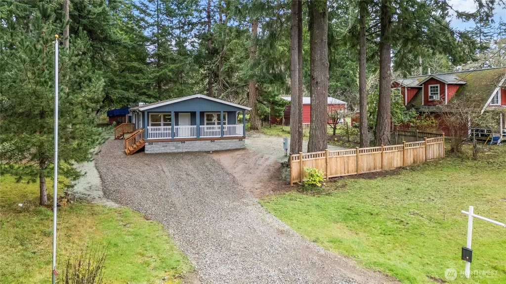 8315 175th Avenue SW Longbranch WA 98351