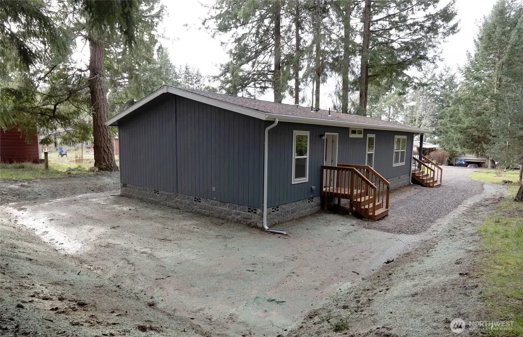 8315 175th Avenue SW Longbranch WA 98351