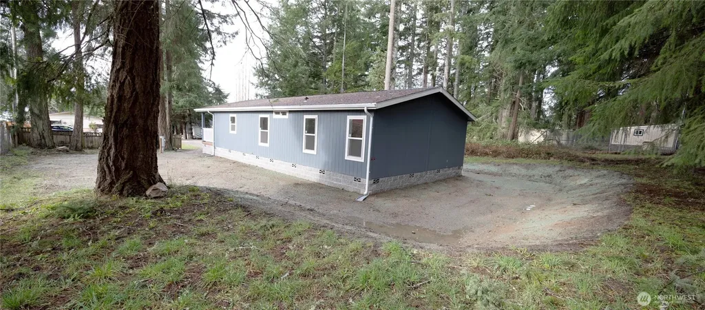 8315 175th Avenue SW Longbranch WA 98351