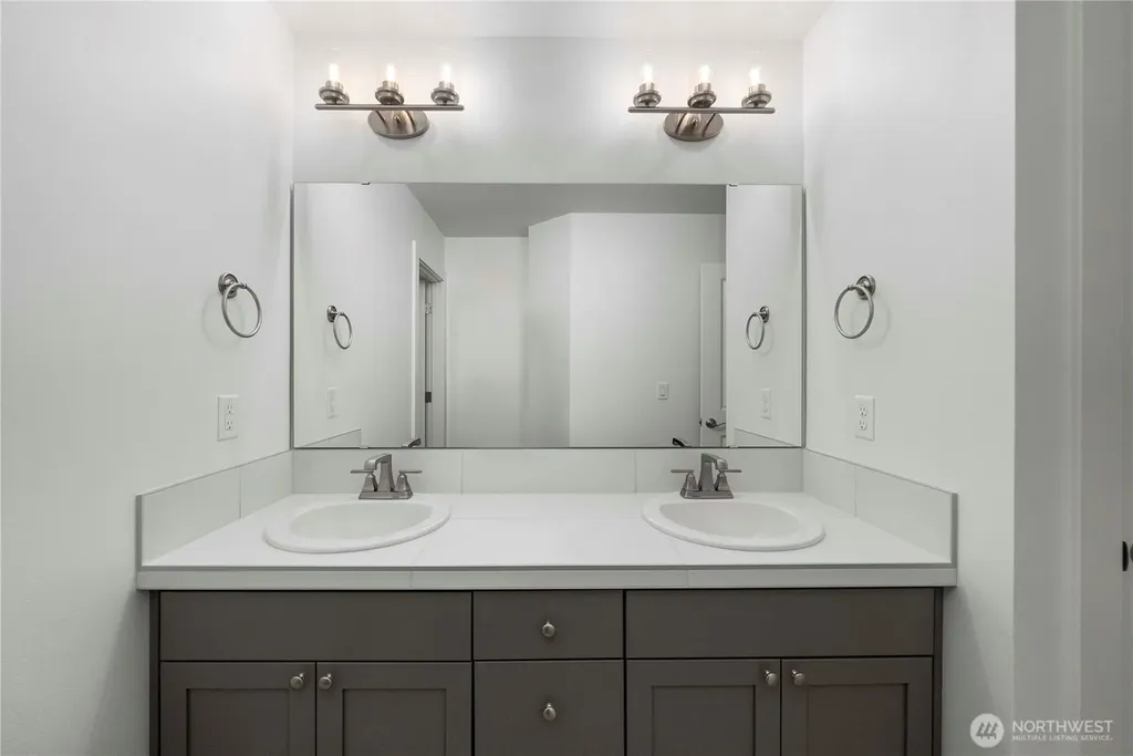 16412 30th Avenue E Tacoma WA 98446