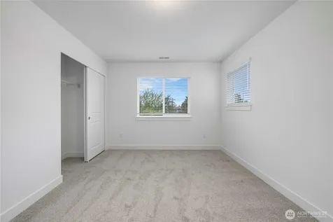 16412 30th Avenue E Tacoma WA 98446
