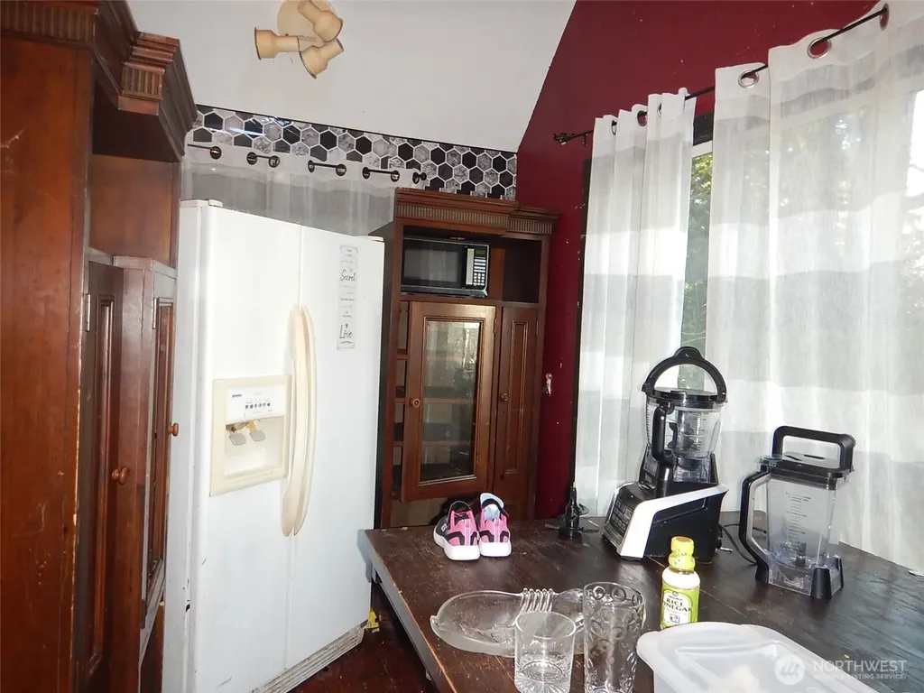 1517 56th Street NW Tulalip WA 98271