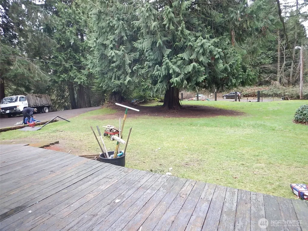 1517 56th Street NW Tulalip WA 98271