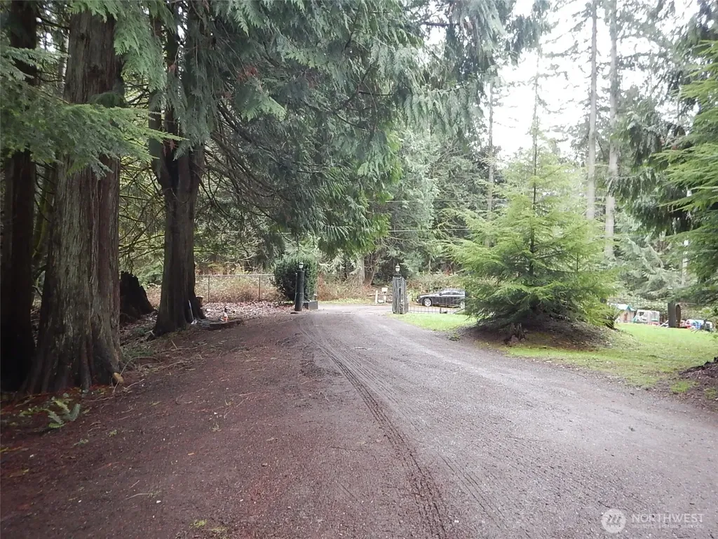 1517 56th Street NW Tulalip WA 98271