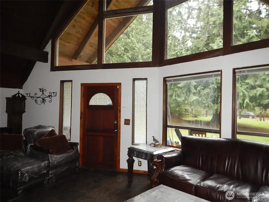 1517 56th Street NW Tulalip WA 98271
