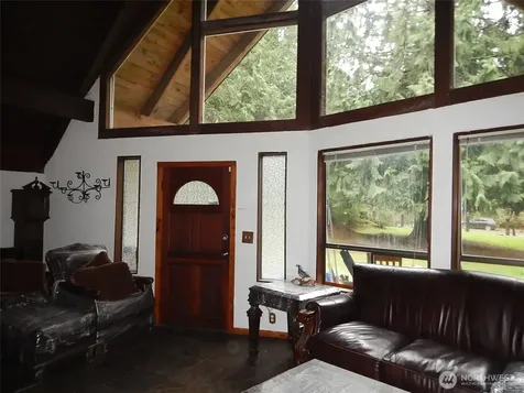1517 56th Street NW Tulalip WA 98271