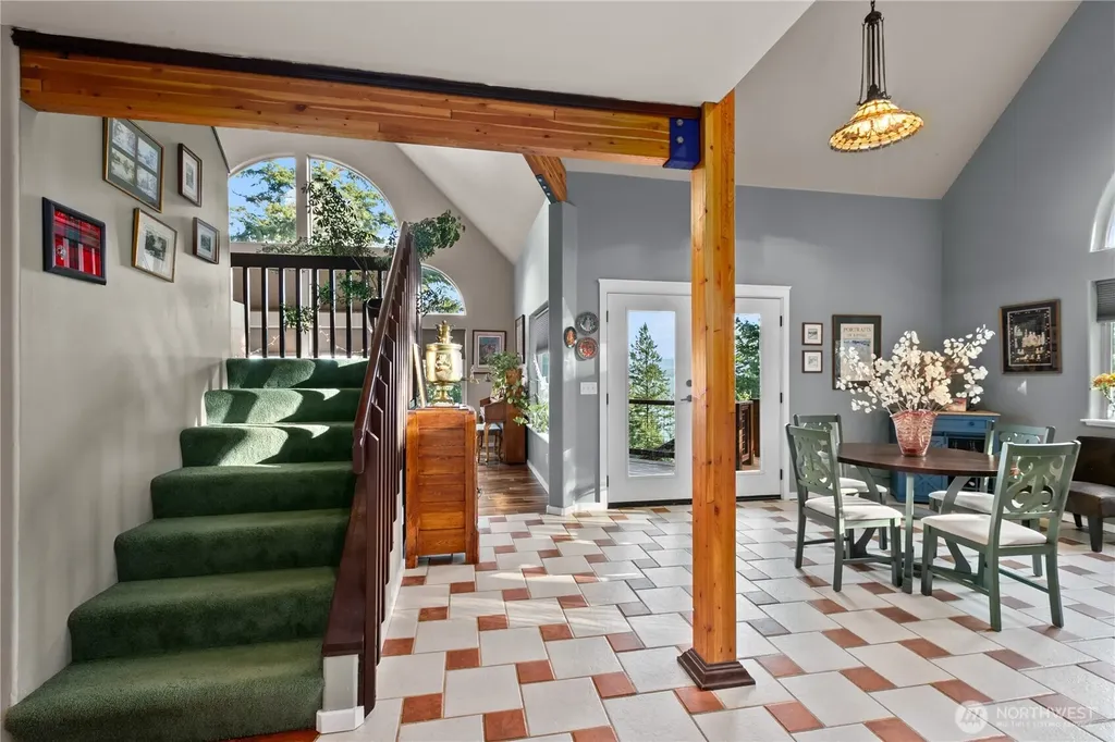 1103 Berry Way Lummi Island WA 98262