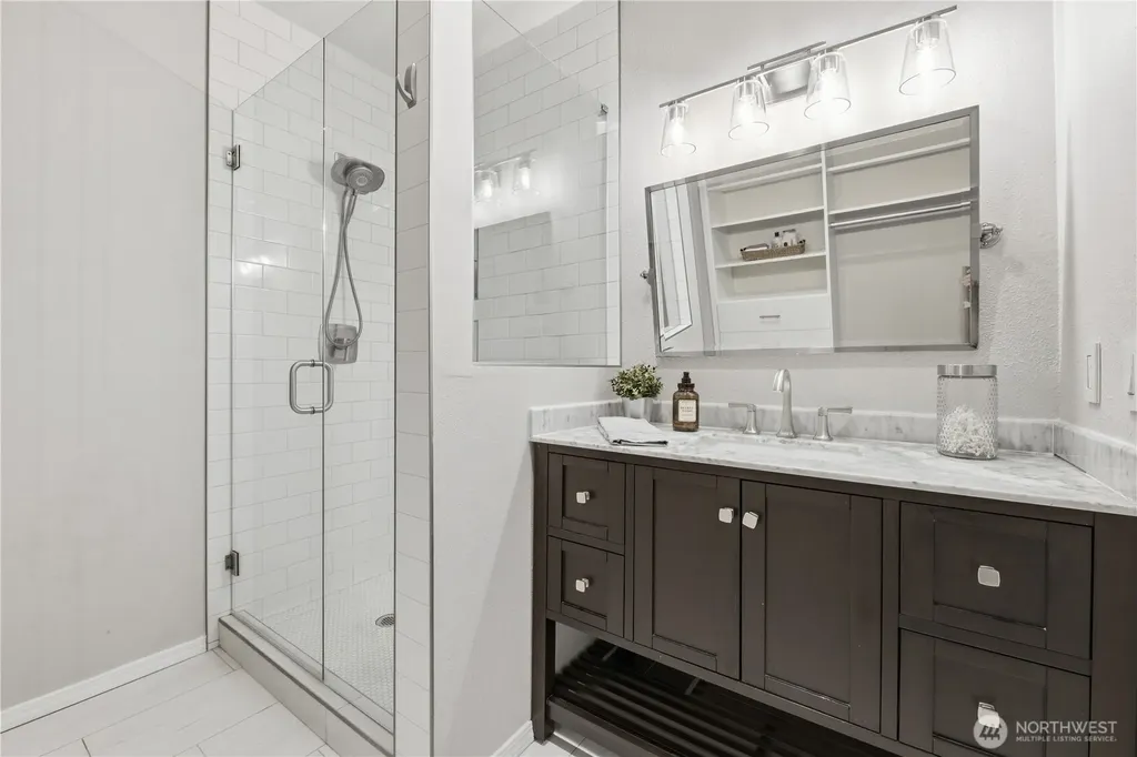 2253 Gilman Drive W Seattle WA 98119