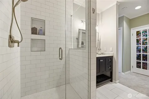 2253 Gilman Drive W Seattle WA 98119