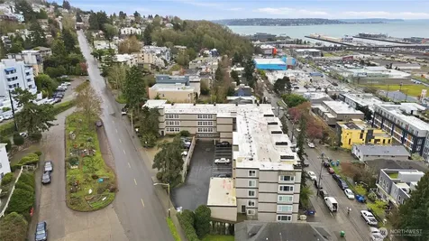 2253 Gilman Drive W Seattle WA 98119