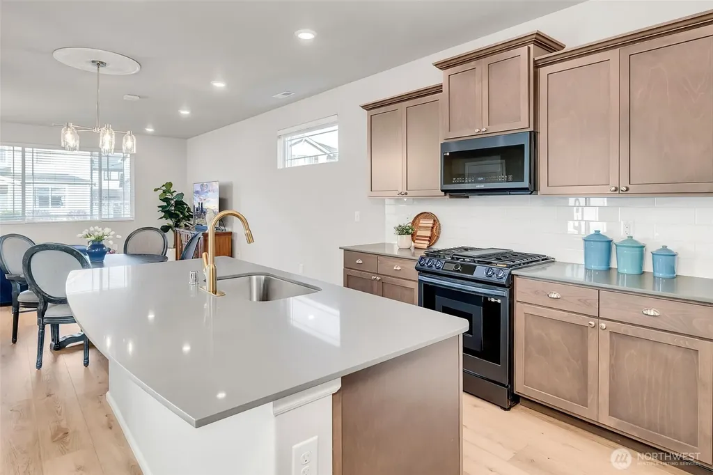32359 Tolmie Lane Black Diamond WA 98010