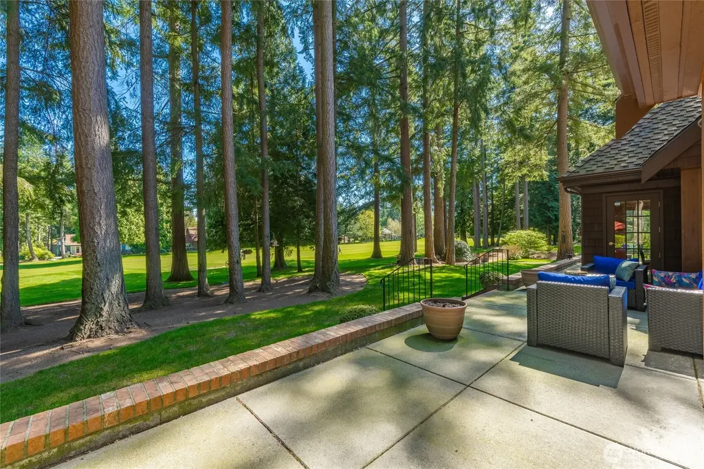 5429 Canvasback Road Blaine WA 98230