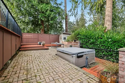 1209 S 10th Street Mount Vernon WA 98274
