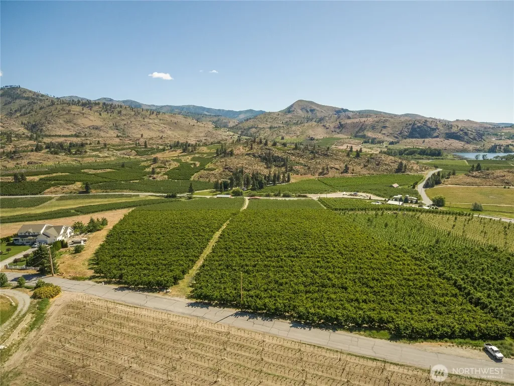 984 Loop Avenue Manson WA 98831