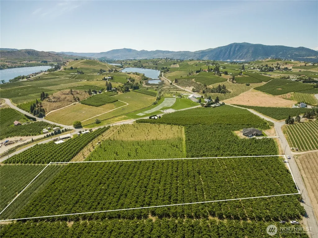 984 Loop Avenue Manson WA 98831