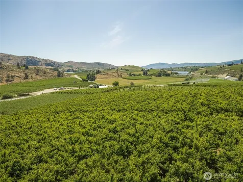 984 Loop Avenue Manson WA 98831