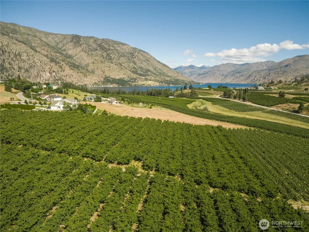 950 Loop Avenue Manson WA 98831