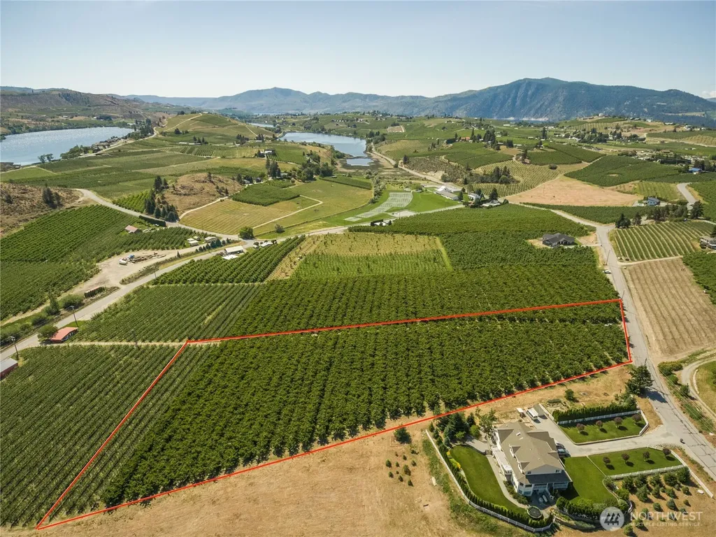 950 Loop Avenue Manson WA 98831