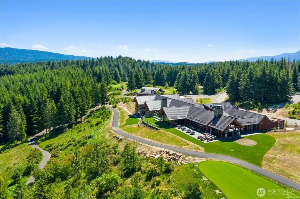 2040 Ruby King Loop Cle Elum WA 98922