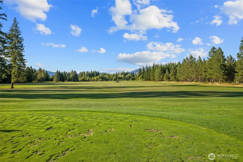 2040 Ruby King Loop Cle Elum WA 98922