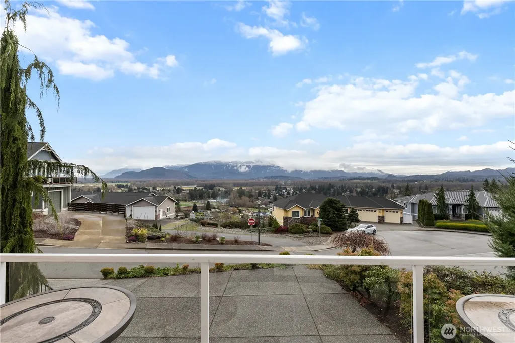 865 Burlington Heights Drive Burlington WA 98233